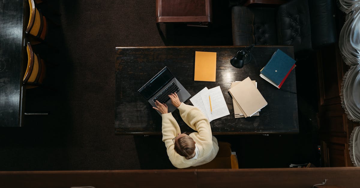 3 erros que travam sua busca por artigos científicos (e como usar IA)